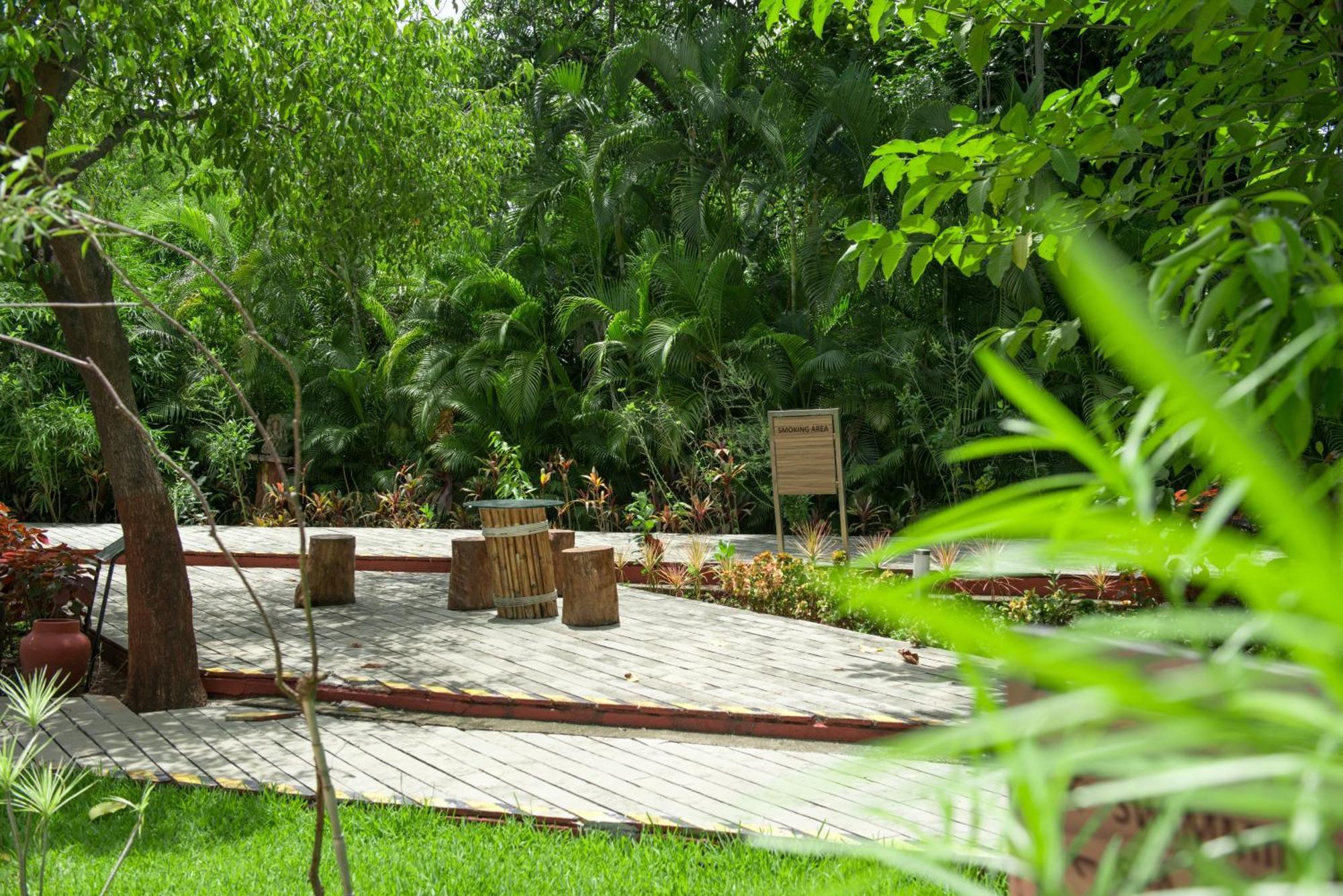 Gir Serai - Ihcl Seleqtions Sasan Gir Ngoại thất bức ảnh