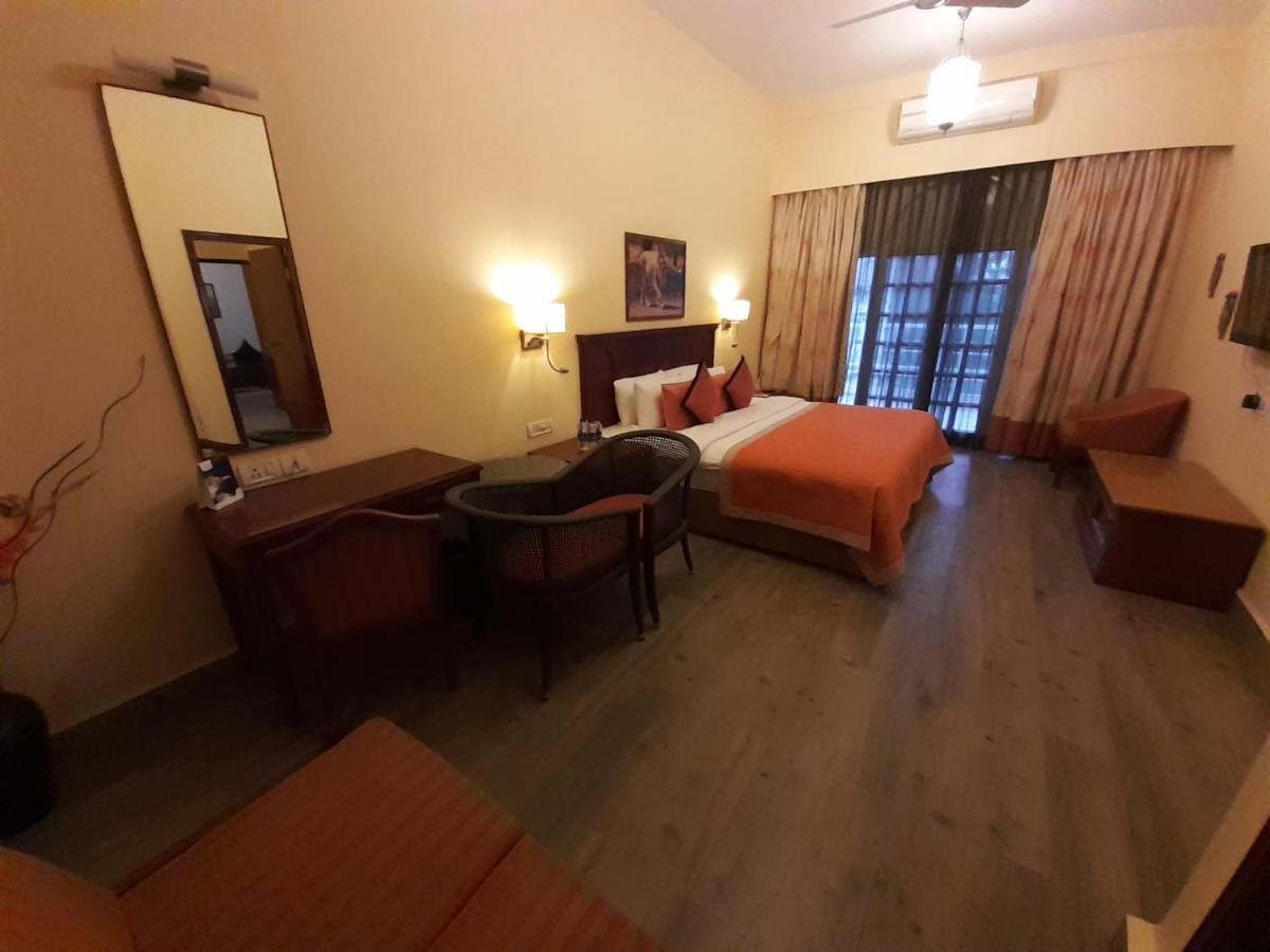 Gir Serai - Ihcl Seleqtions Sasan Gir Ngoại thất bức ảnh
